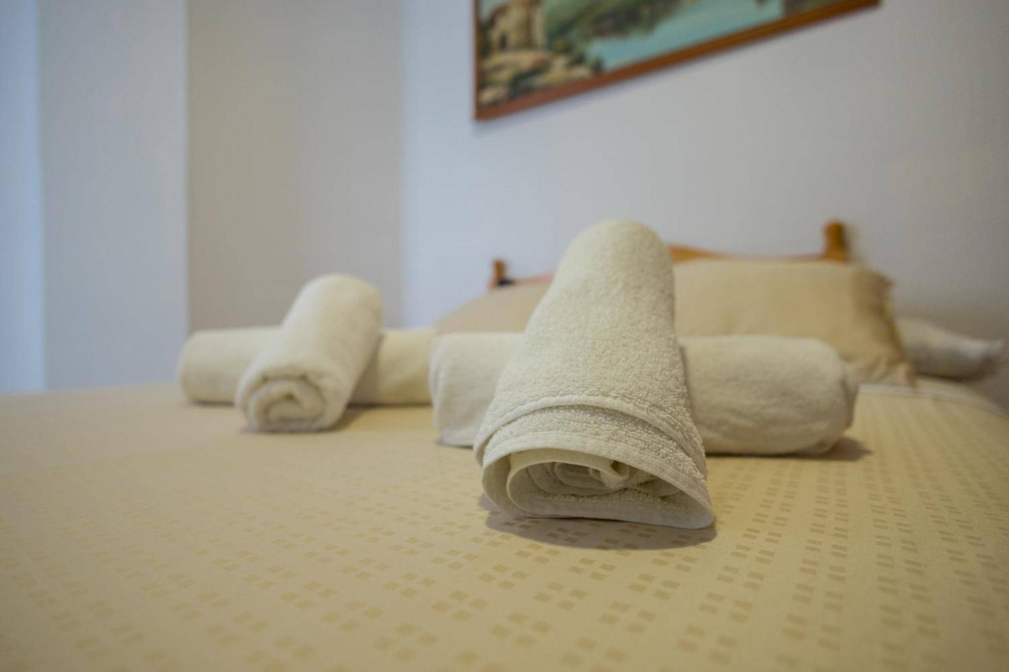 Lightbooking Lola Beach Playa De Arguineguin 外观 照片