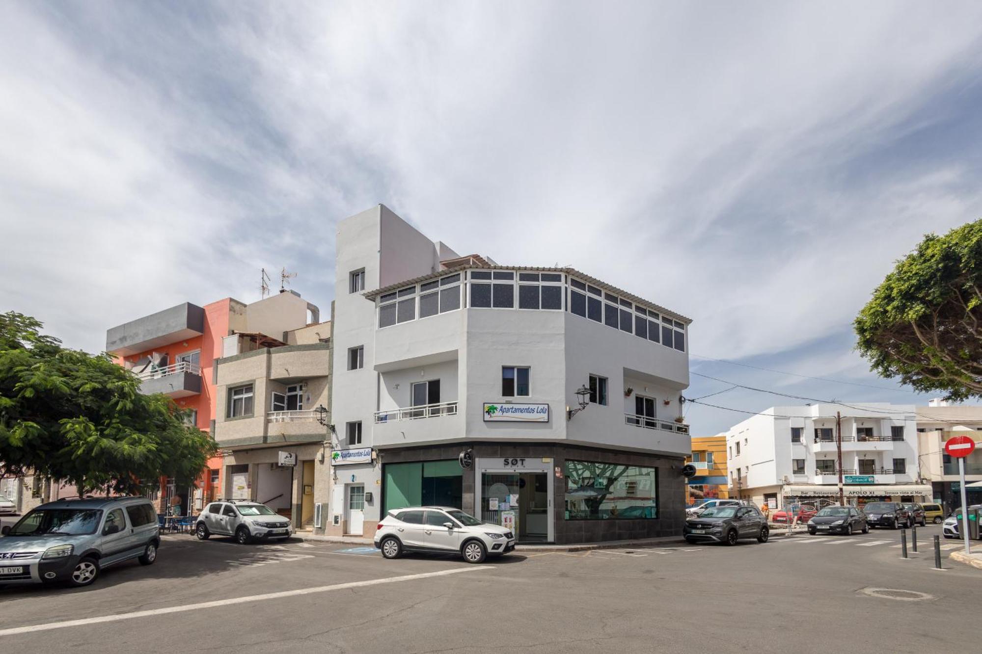 Lightbooking Lola Beach Playa De Arguineguin 外观 照片